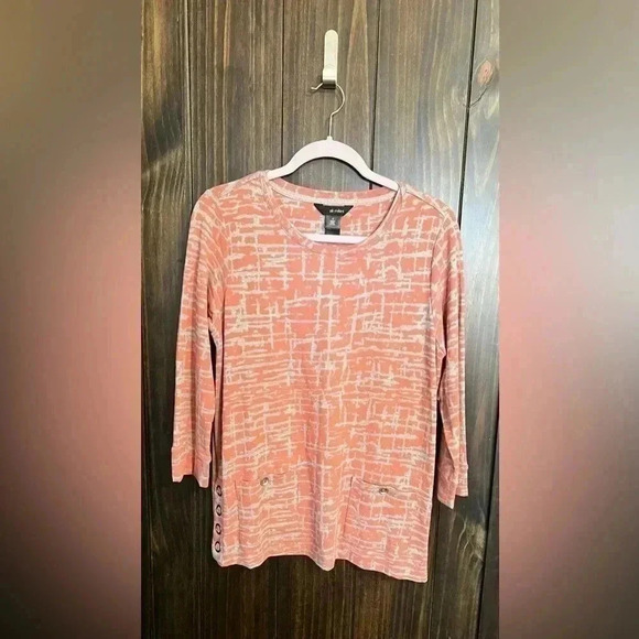 Ali Miles Tunic. Size: Small - Picture 2 of 12